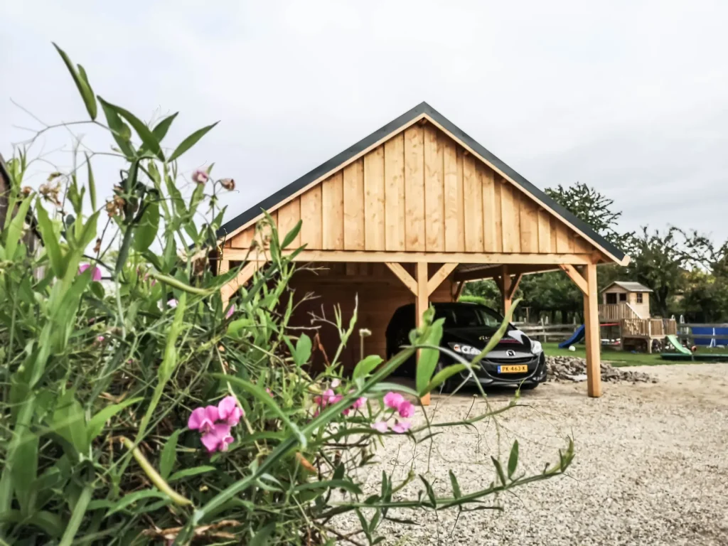 Houten carport